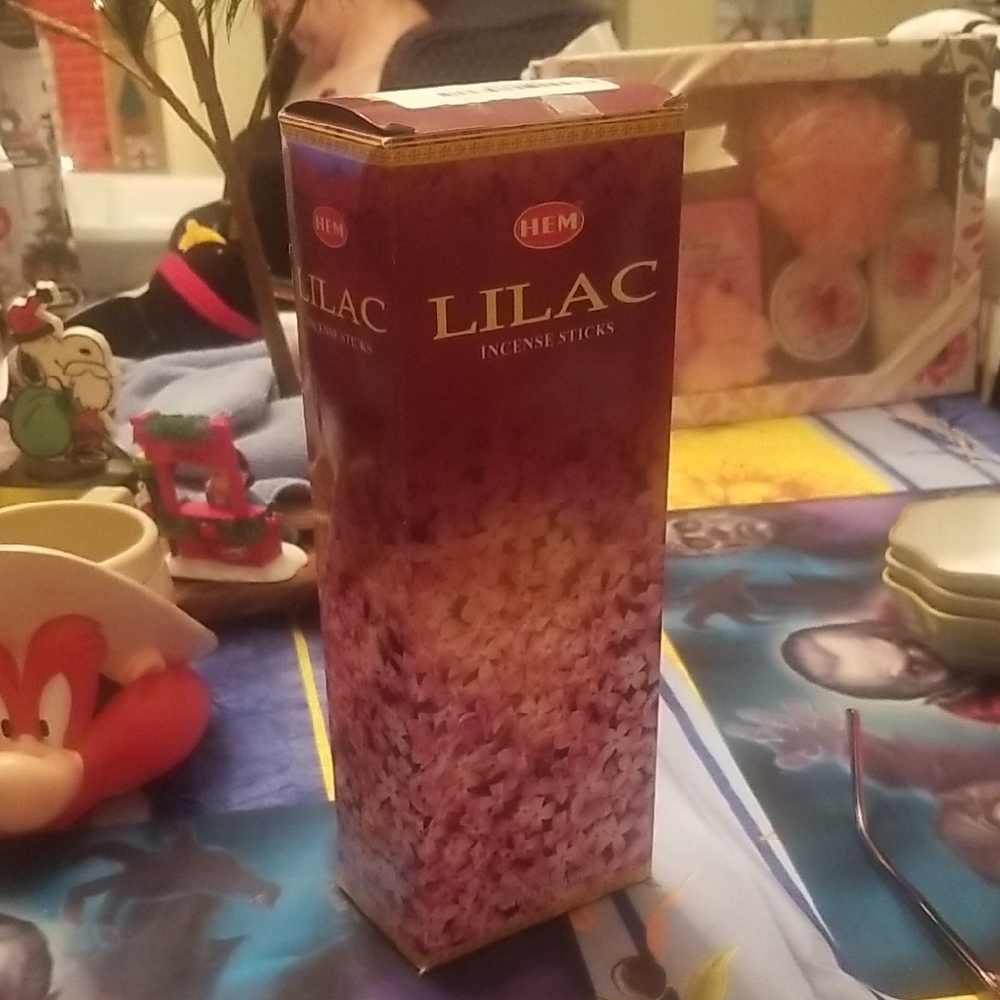 HEM Lilac Incense Sticks - Rich Purple